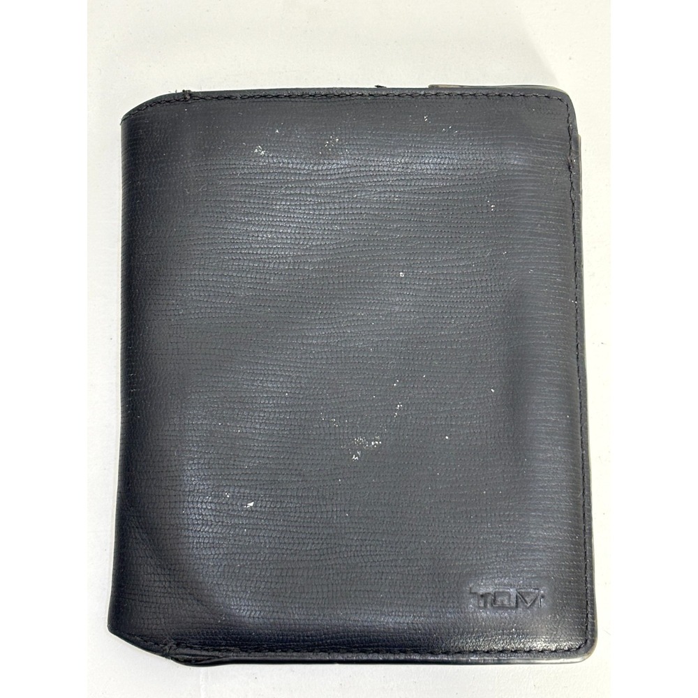 Tumi Bi-Fold Wallet Mens Black Leather Embossed Credit Card Slot Rectangular - Picture 3 of 10
